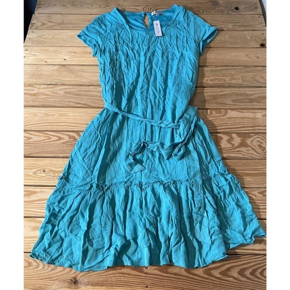 NWT DE Collection Delicate Petal Dress Size Medium Ocean Green MSRP $44.99 - Picture 1 of 7